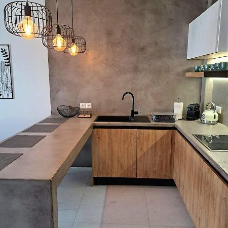 Courtyard Luxury Suites “MARIANTHI” Pefki Extérieur photo